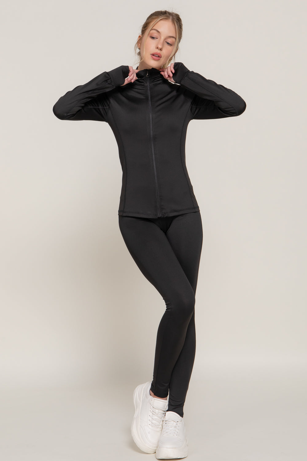 Women's Long Sleeve Zip Up Athletic Wear Sweater Work Out Jacket