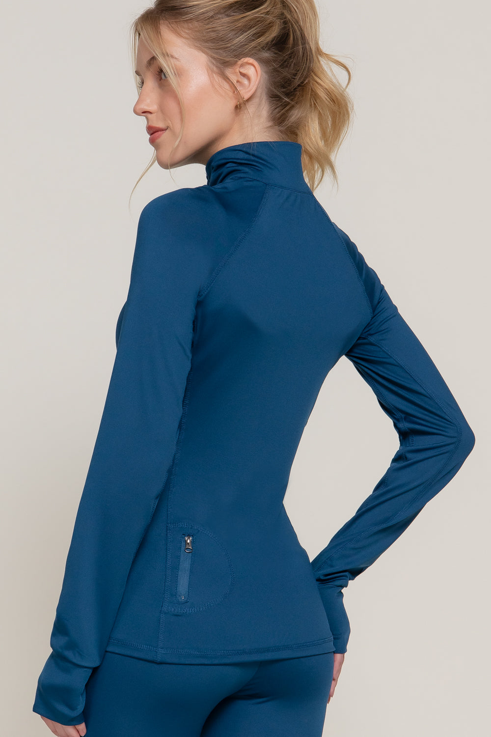 Women's Long Sleeve Zip Up Athletic Wear Sweater Work Out Jacket