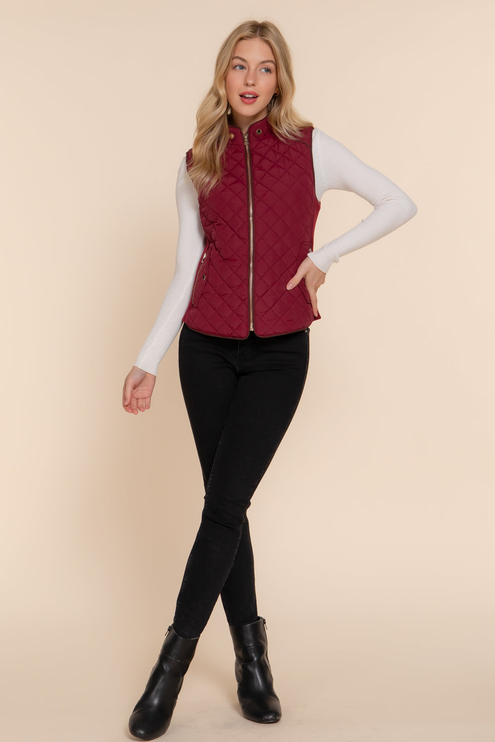 Women's Quilted Padding Vest With Suede Piping Details