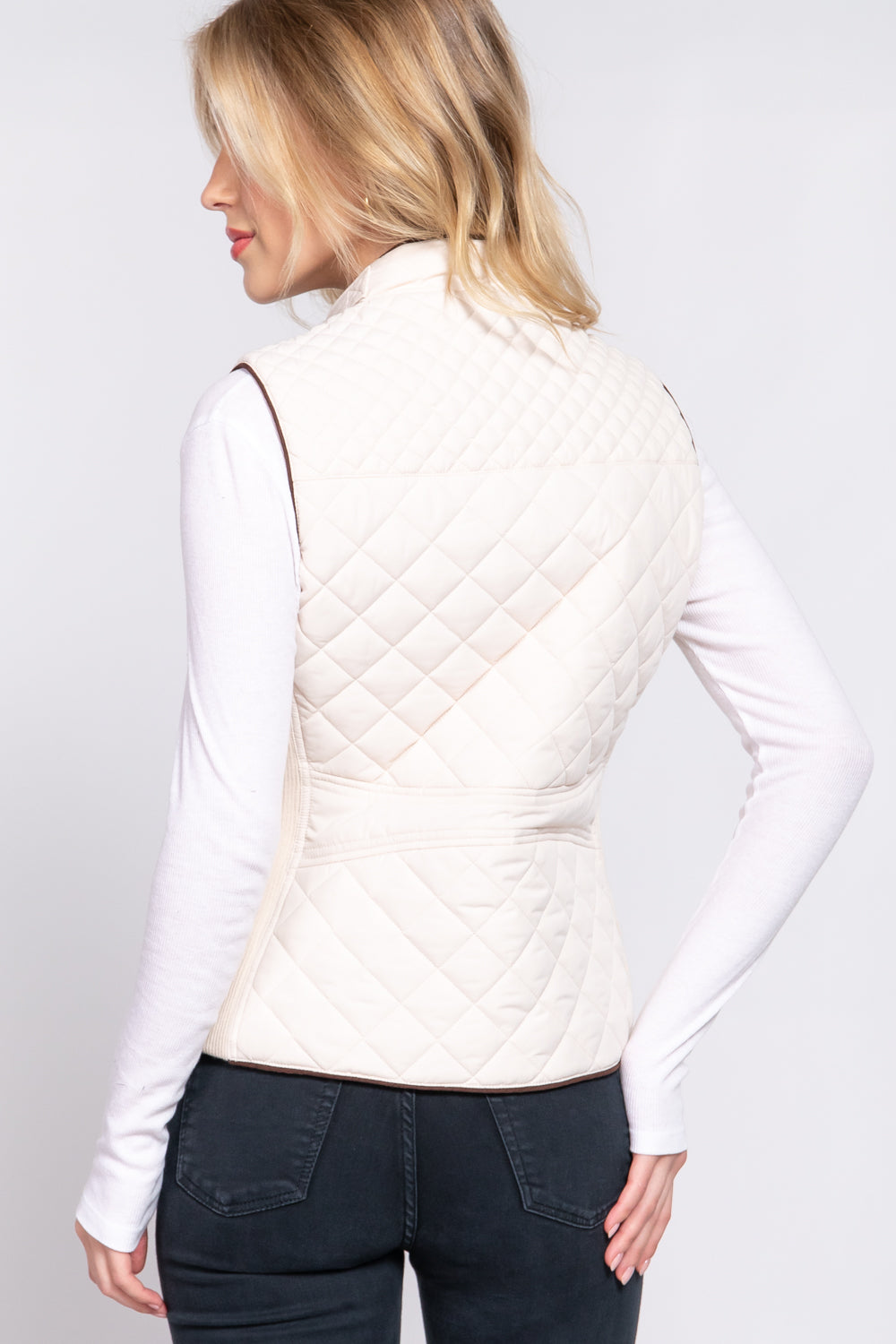 Women's Quilted Padding Vest With Suede Piping Details