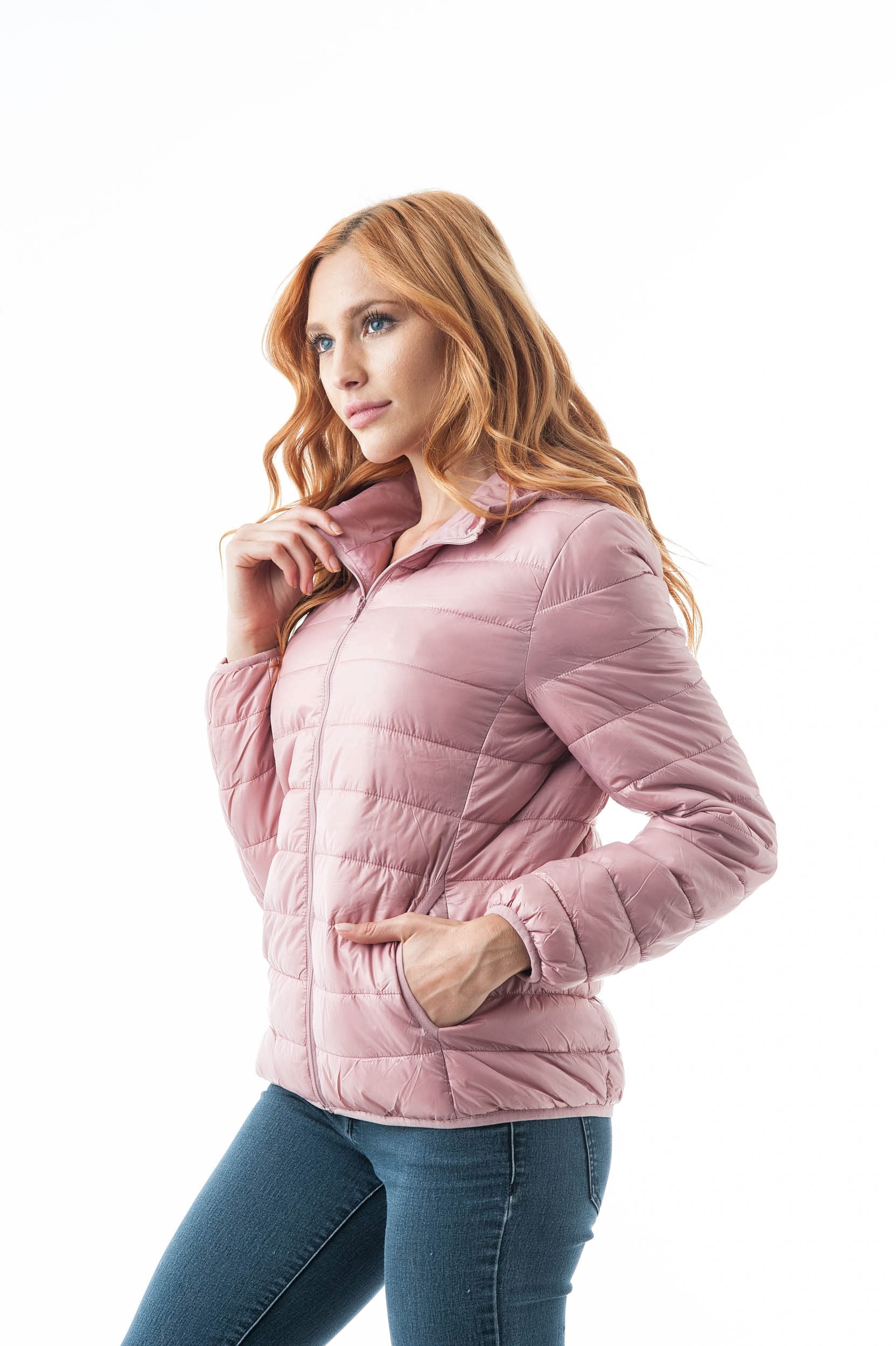 Long Sleeve Light Weight Hooded Packable Down Jacket with Carry Bag