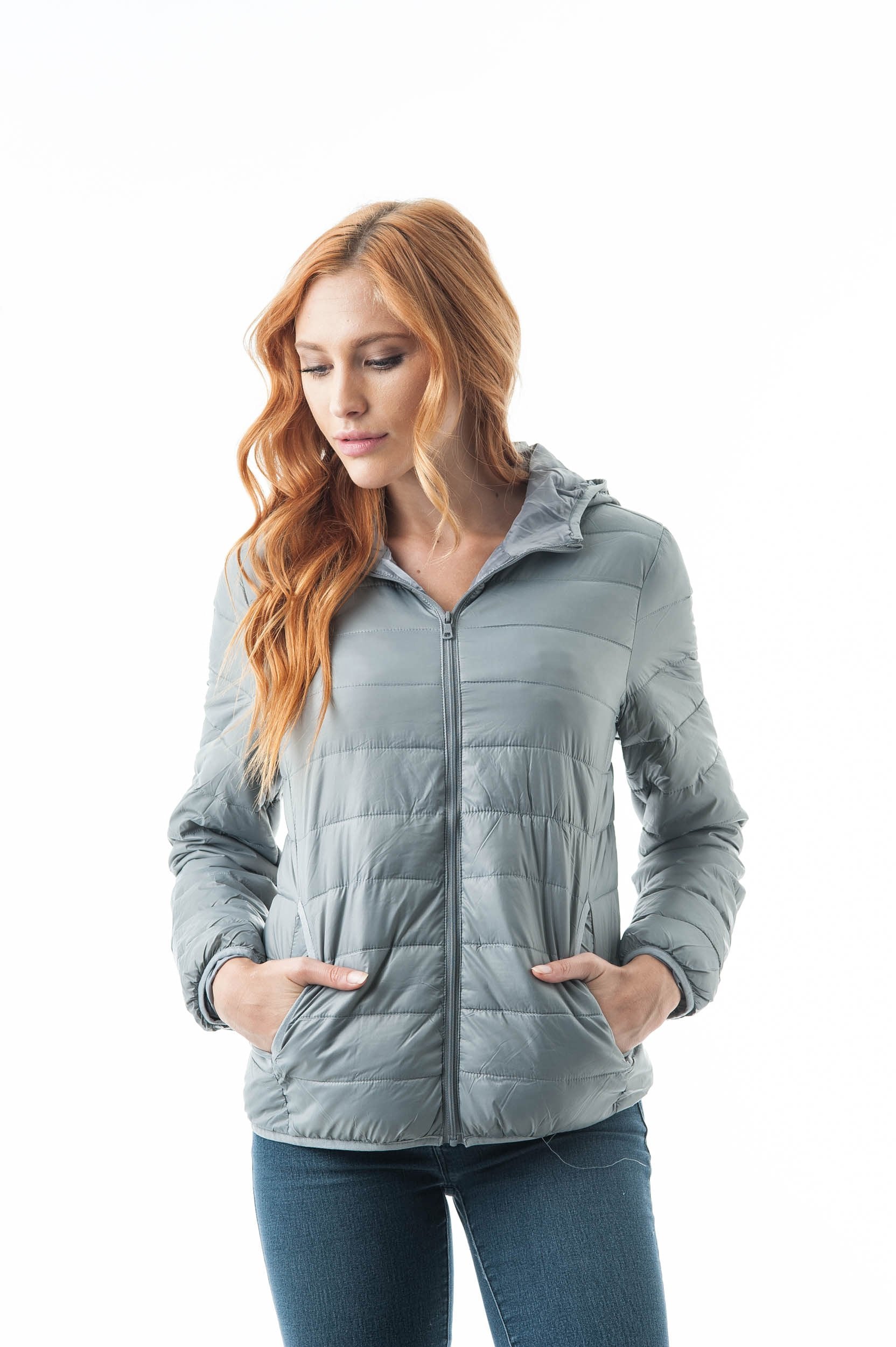 Long Sleeve Light Weight Hooded Packable Down Jacket with Carry Bag