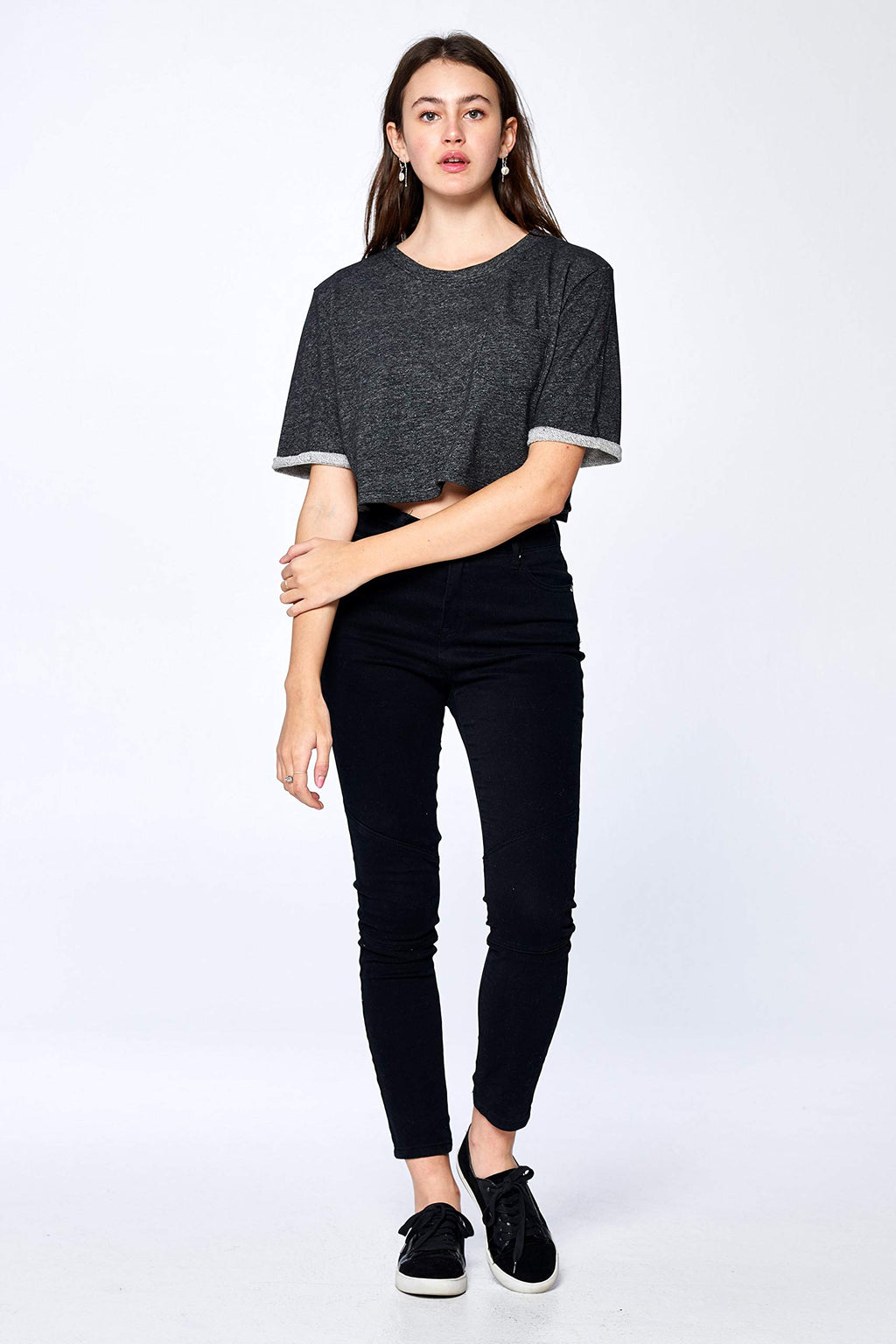 Khanomak Women's Short Sleeve Crewneck Front Pocket Sweater Top