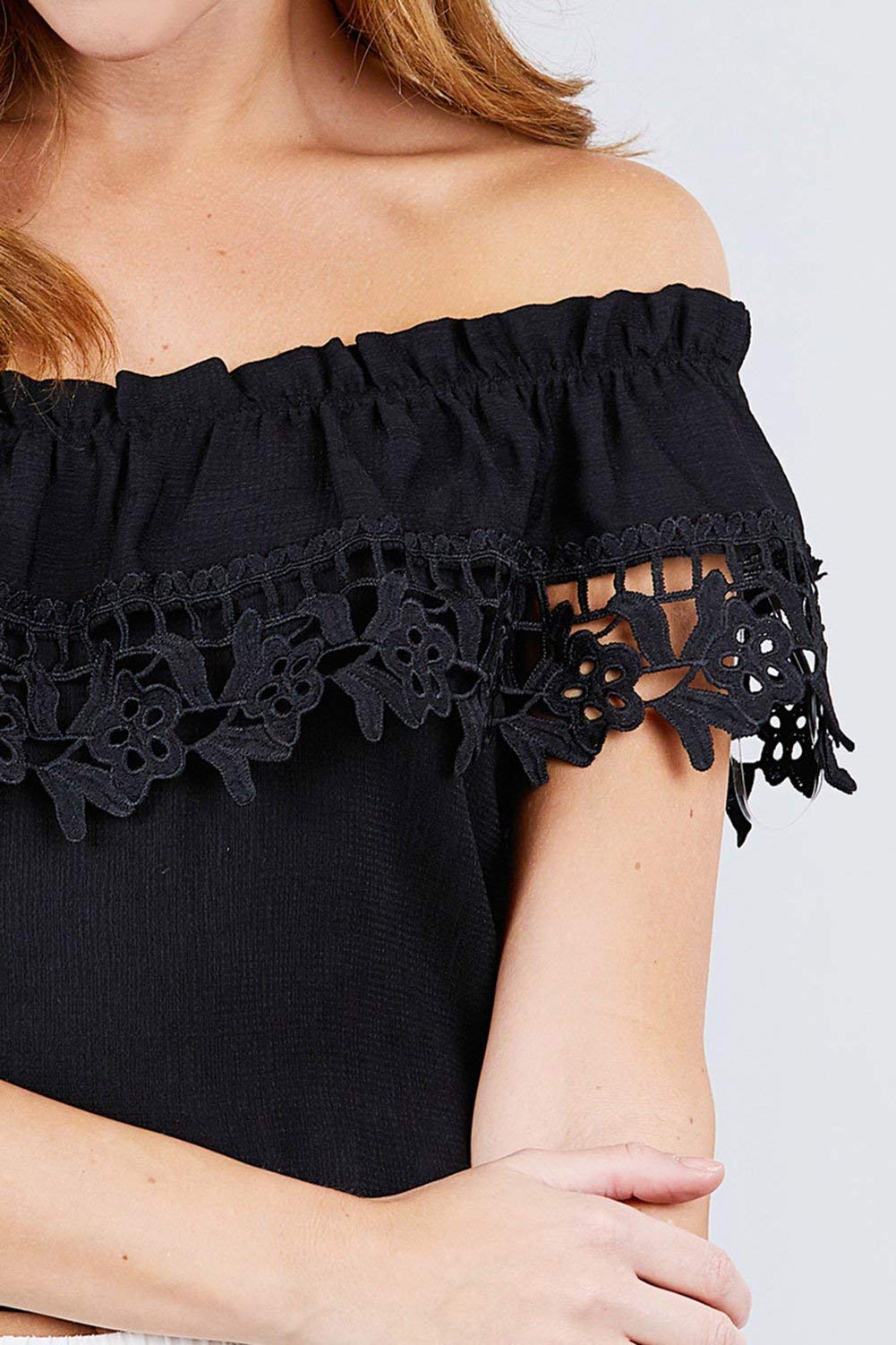 Women's Off-Shoulder Ruffle Back Smocked Detail Woven Top