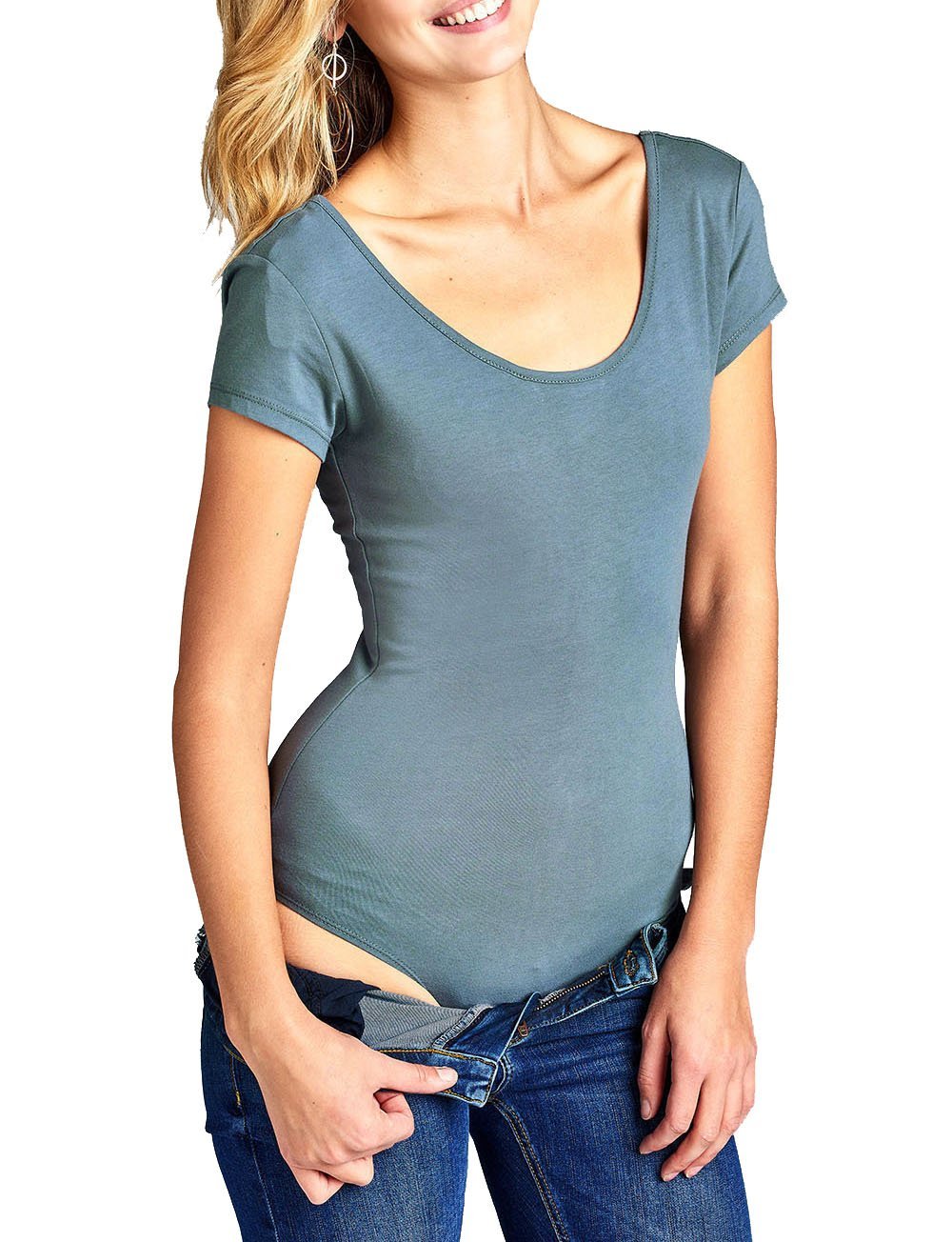 Short-Sleeve Scoop Neck Snap Crotch Leotard