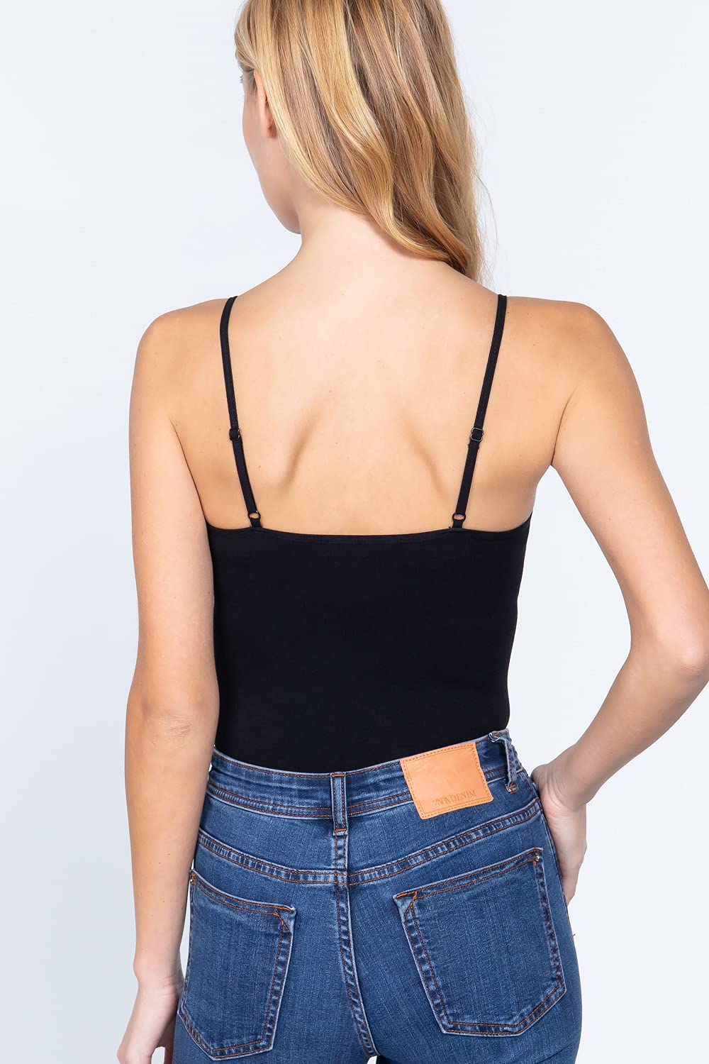 Khanomak Women's Ribbed Seamless Buttoned Spaghetti Strapped Cami Bodysuit