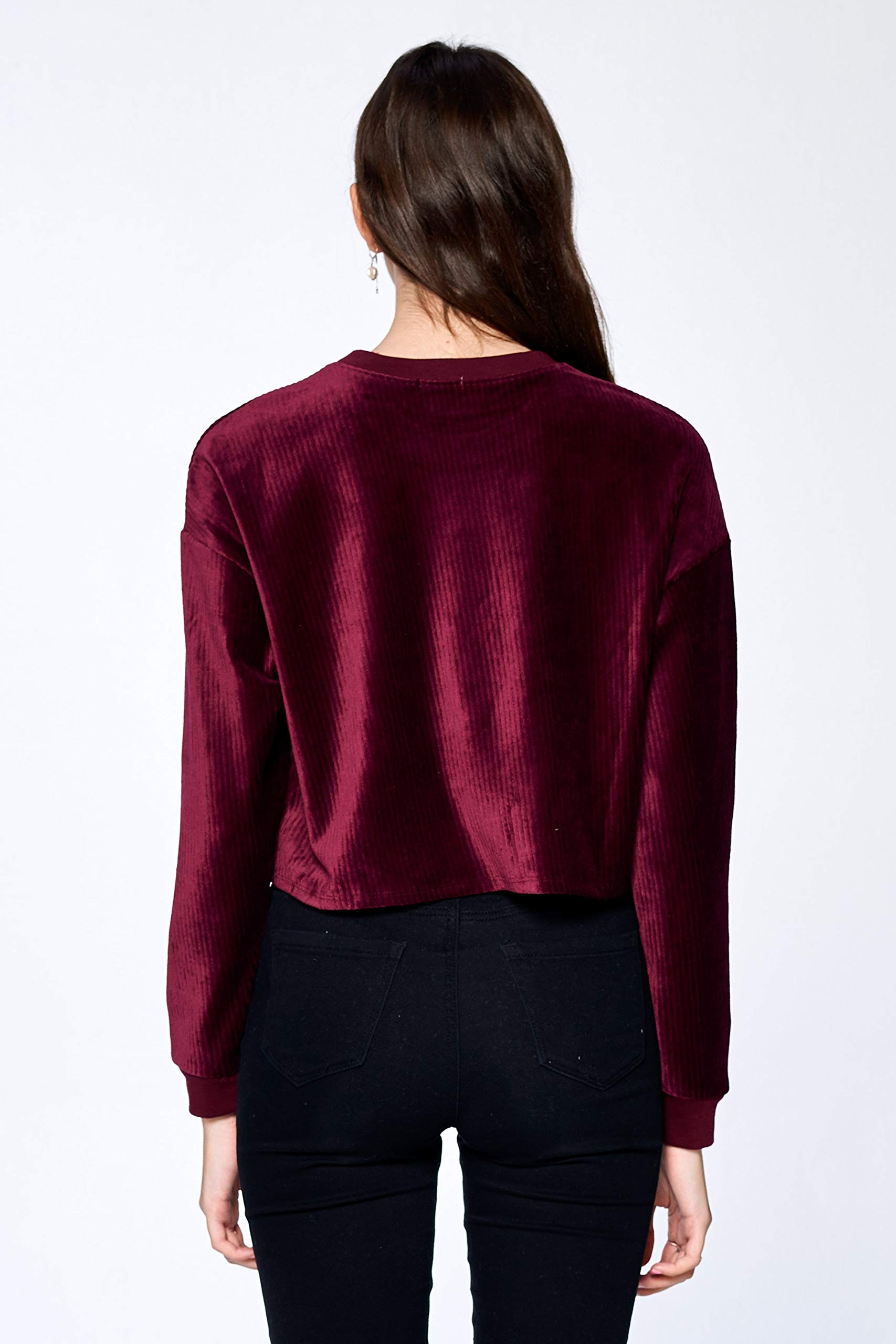 Khanomak Women's Long Sleeve Velvet Ribbed Crewneck Sweater Top