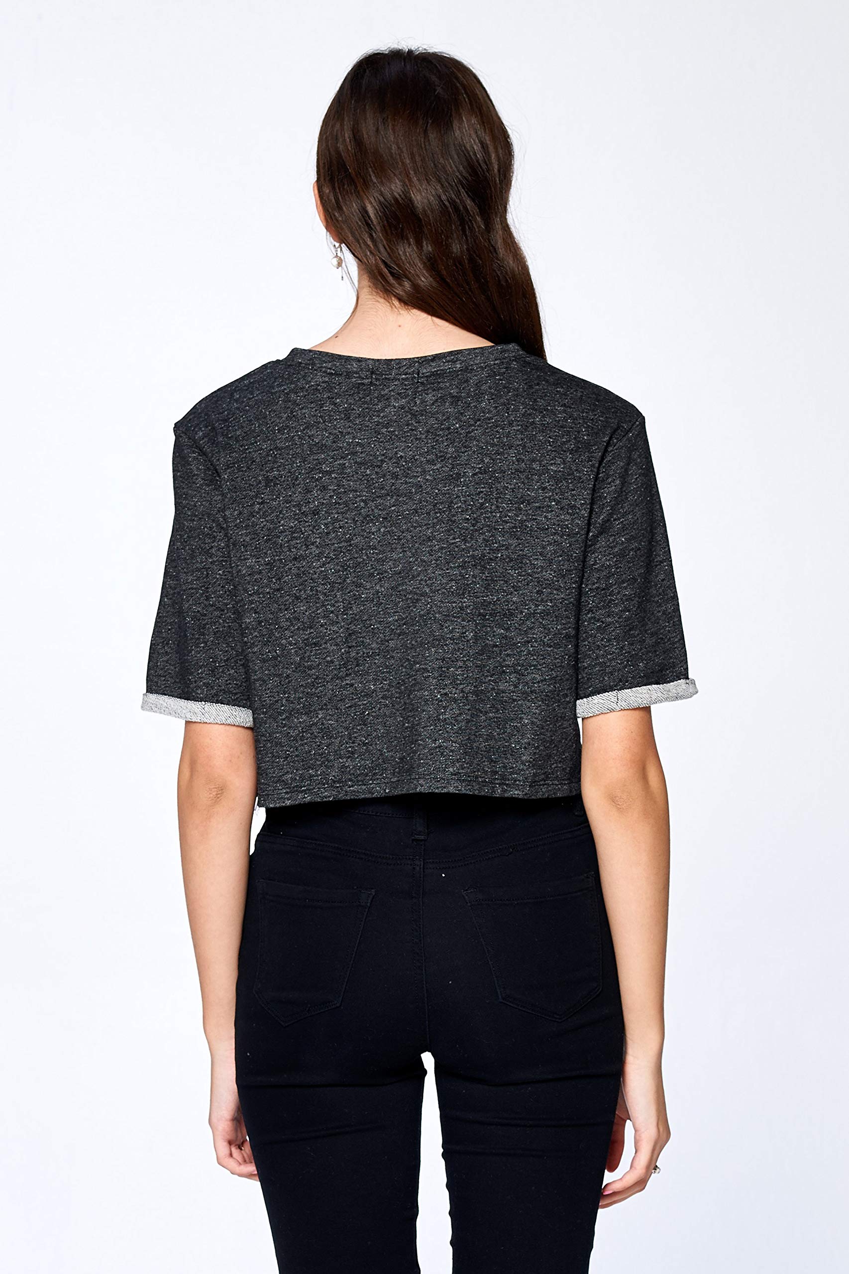 Khanomak Women's Short Sleeve Crewneck Front Pocket Sweater Top