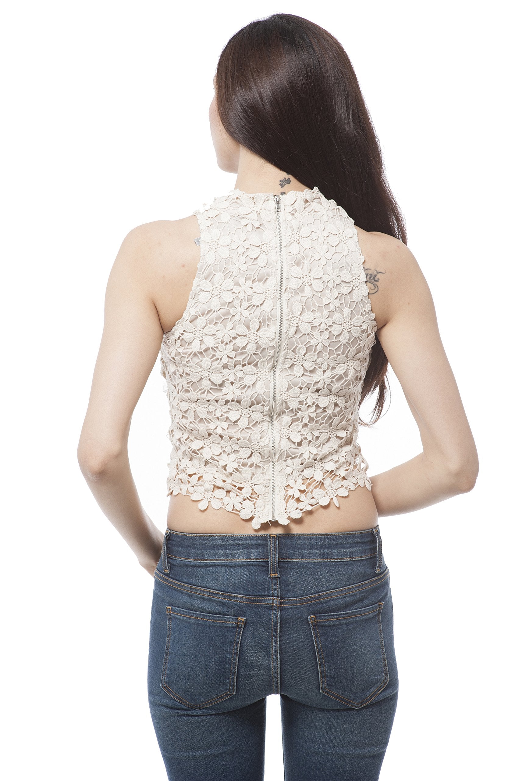 sleeveless turtle neck lace crop top